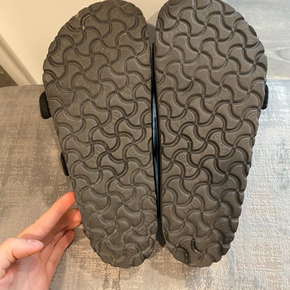 Birkenstock Arizona Sandals in Black Patent Leather - Birko-Flor - Picture 4 of 10